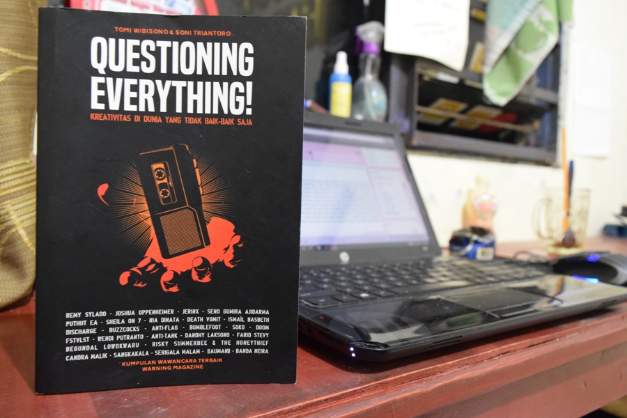 resensi-Buku-Questioning-Everything-bacakuy.net